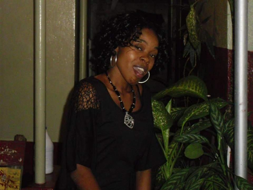 Kingston Airport Bed And Breakfast Bagian luar foto